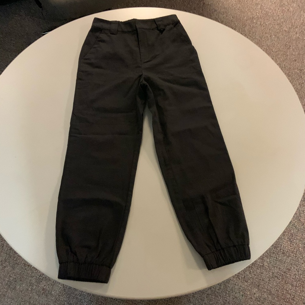 NWOT Super trendy re:named cropped pant🆕